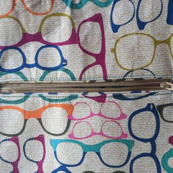 Super cute 'Casual Sax' eyeglasses tote - Picture 5 of 11